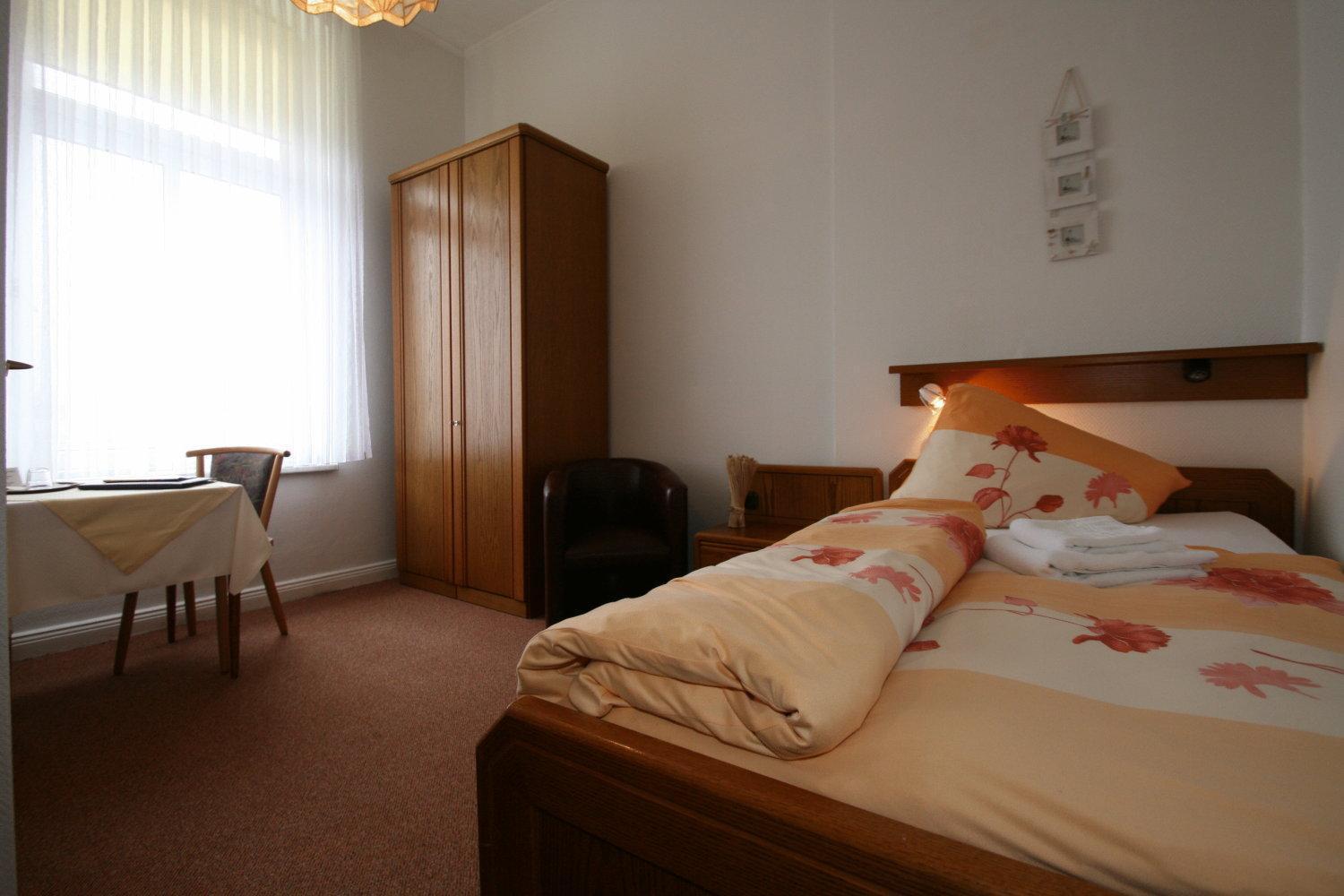 Hotel Rummeni Borkum Buitenkant foto
