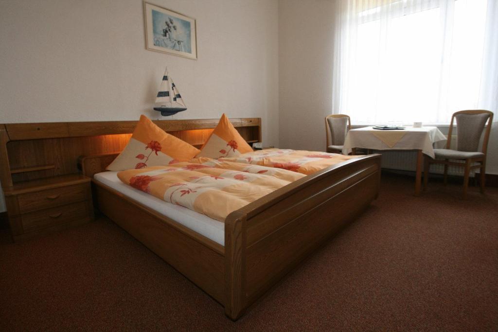 Hotel Rummeni Borkum Buitenkant foto